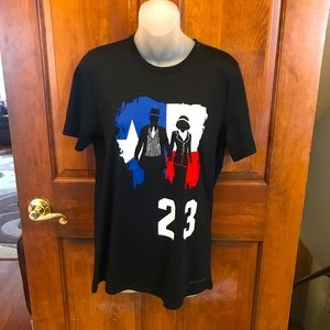 🦄🦄🦄 3 for $20 🦄🦄🦄 Patagonia women’s DUA T-shirt, size Lg. the Dallas Ultimate